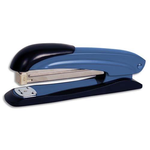 [960471] PERGAMY Agrafeuse de bureau. Agrafes 24/6 et 26/6. Capacité 25 feuilles. Coloris Bleu et Noir.