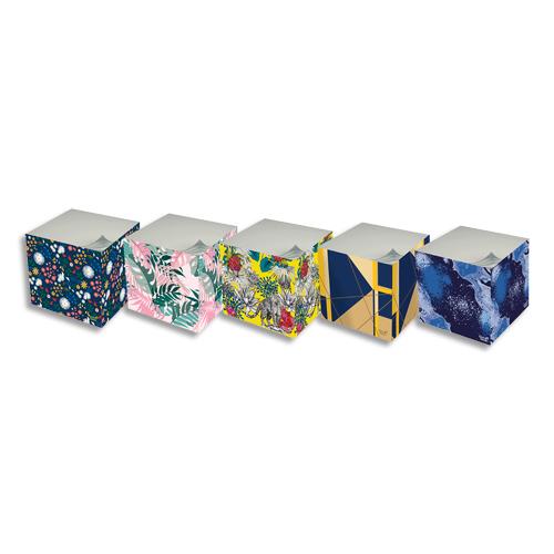 [459337] QUO VADIS Bloc cube 9x9x8cm 610 feuilles blanches encollées 80g PEFC. Décors assortis.